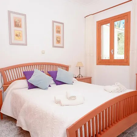 Pinya Holiday home