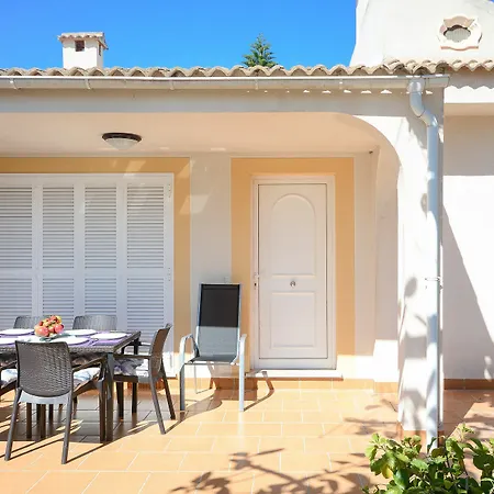 Holiday home Pinya